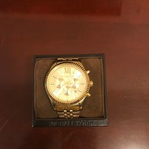 Pre-owned Michael Kors Lexington Gold Men's Watch